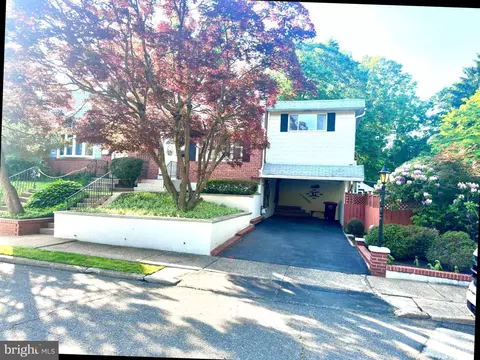 714 E 23rd St, Chester, PA 19013