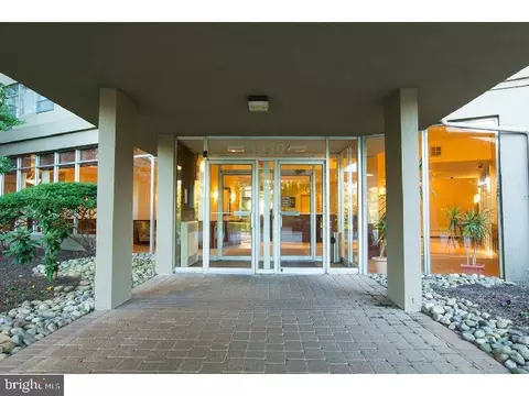 1030 E Lancaster Ave #410, Bryn Mawr, PA 19010