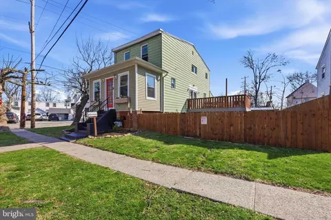 269 Hirst Ave, East Lansdowne, PA 19050