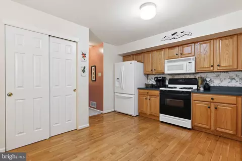 Kitchen - 2 Freedom Way, Ogden, PA 19061 photo 3 of 4