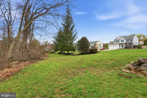 Exterior - 2 Freedom Way, Ogden, PA 19061 photo 4 of 5