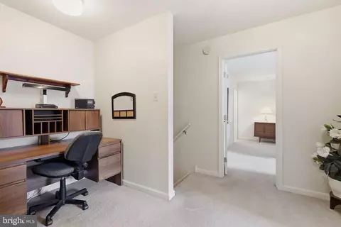 Entry Way - 2 Freedom Way, Ogden, PA 19061 photo 3 of 3
