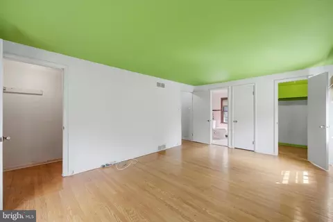 Bedroom - 359 Spring Valley Rd, Springfield, PA 19064 photo 2 of 6