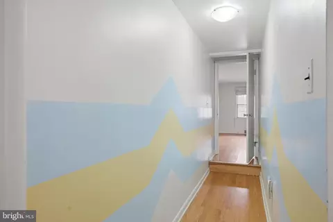 Entry Way - 359 Spring Valley Rd, Springfield, PA 19064 photo 2 of 2