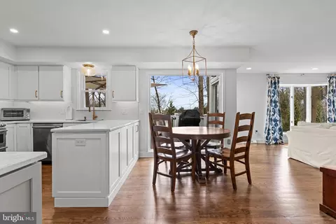 Dining - 8 Harrow Cir, Wayne, PA 19087 photo 1 of 4