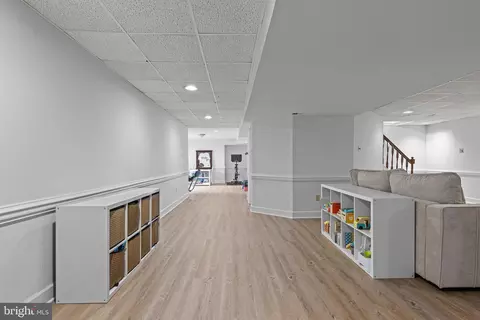 Entry Way - 8 Harrow Cir, Wayne, PA 19087 photo 5 of 5