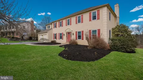 74 Hargrave Ln, Media, PA 19063