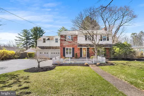 538 S Media Line Rd, Newtown Square, PA 19073
