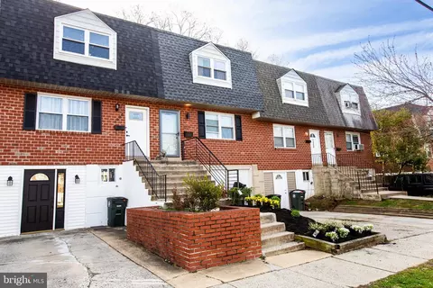 1227 Rainer Rd, Brookhaven, PA 19015