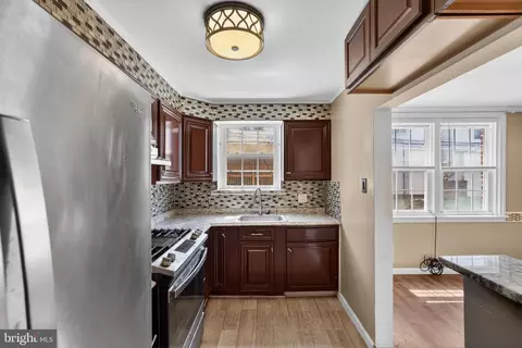 Kitchen - 58 Gilpin Rd, Darby, PA 19082 photo 1 of 2