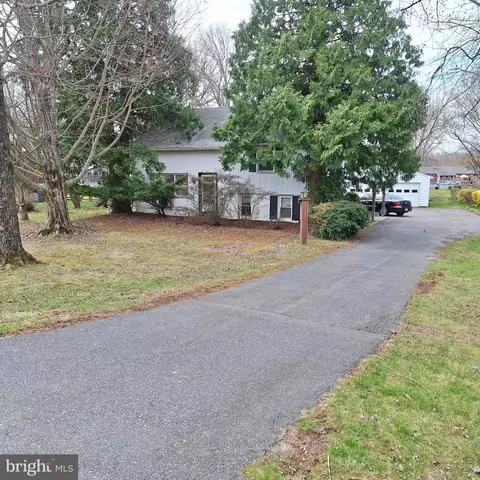 5926 Chichester, Aston, PA 19014