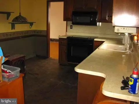 Kitchen - 1025 Scott Ave, Boothwyn, PA 19061 photo 3 of 3