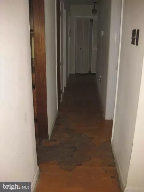 Entry Way - 1025 Scott Ave, Boothwyn, PA 19061 photo 1 of 1