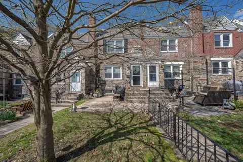726 Fairfax Rd, Drexel Hill, PA 19026