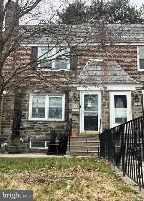 726 Fairfax Rd, Drexel Hill, PA 19026