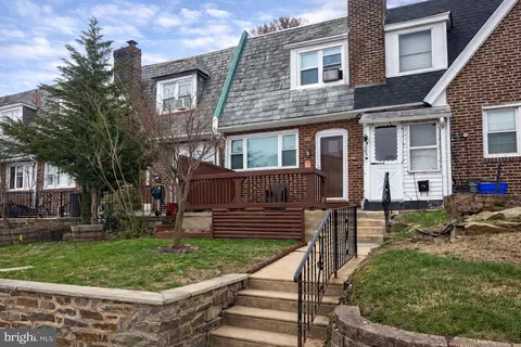227 N Linden Ave, Darby, PA 19082