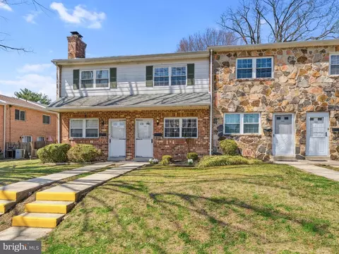 Exterior - 1334 Rolling Glen Dr #22, Boothwyn, PA 19061 photo 2 of 4