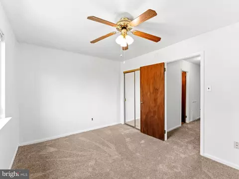 Bedroom - 1334 Rolling Glen Dr #22, Boothwyn, PA 19061 photo 4 of 4