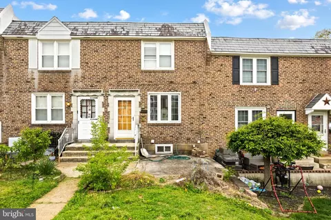 5226 Westbrook Dr, Clifton Heights, PA 19018