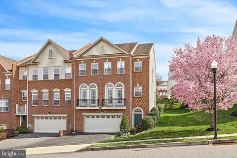 3134 Fieldstone Ct, Garnet Valley, PA 19060