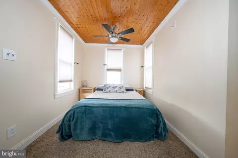 Bedroom - 240 Wadas Ave, Darby, PA 19082 photo 6 of 7