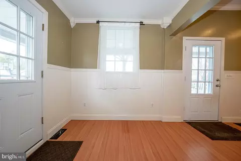 Entry Way - 240 Wadas Ave, Darby, PA 19082 photo 6 of 13
