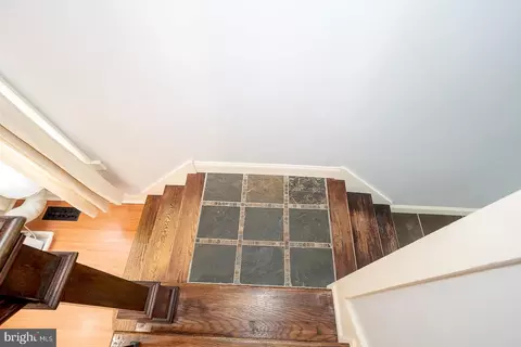 Entry Way - 240 Wadas Ave, Darby, PA 19082 photo 9 of 13