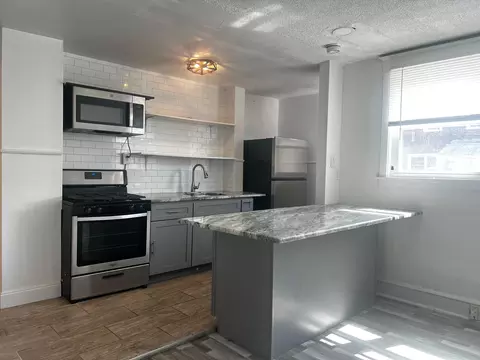 7056 Aberdeen Rd, Darby, PA 19082