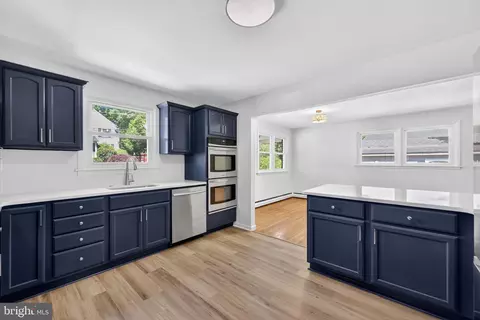 Kitchen - 20 Cedar Rd, Wallingford, PA 19086 photo 1 of 2