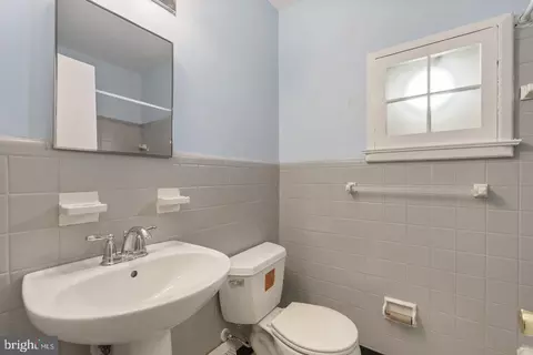 Bath - 46 S State Rd, Upper Darby, PA 19082 photo 1 of 3