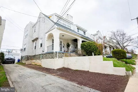 1214 Harding Dr, Havertown, PA 19083
