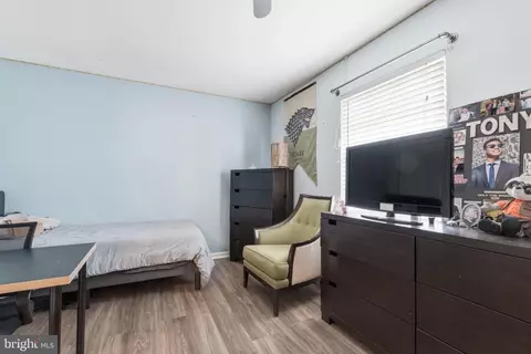Bedroom - 4050 Yorktown Dr, Ogden, PA 19061 photo 4 of 4