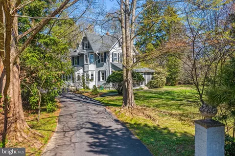 391 Kirk Ln, Media, PA 19063