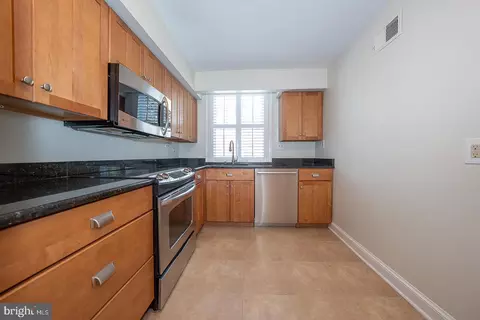 Kitchen - 500 E Lancaster Ave #111A, Wayne, PA 19087 photo 1 of 3