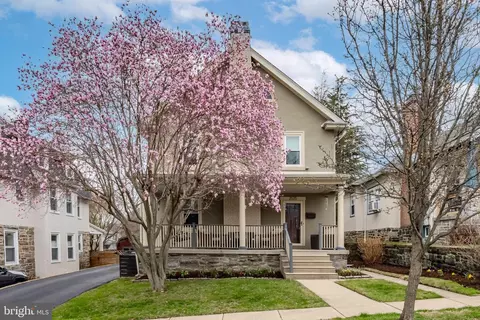 2525 Olcott Ave, Ardmore, PA 19003
