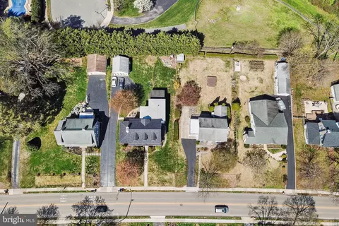 View/Area - 242 N Rolling Rd, Springfield, PA 19064 photo 1 of 1