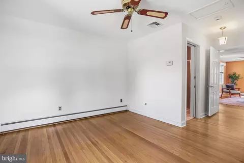 Bedroom - 242 N Rolling Rd, Springfield, PA 19064 photo 8 of 8
