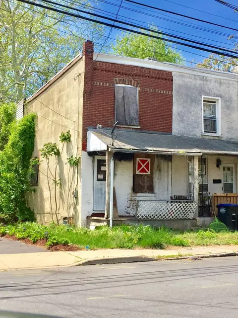 1108 Central Ave, Chester, PA 19013