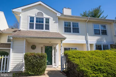 109 Briarcliff Ct #109, Glen Mills, PA 19342