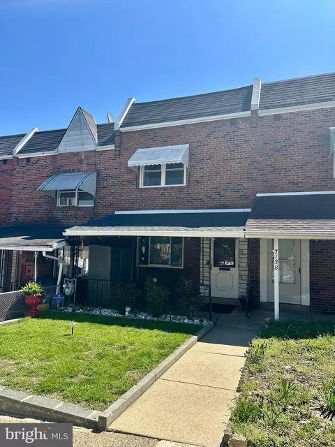 7136 Pine St, Darby, PA 19082