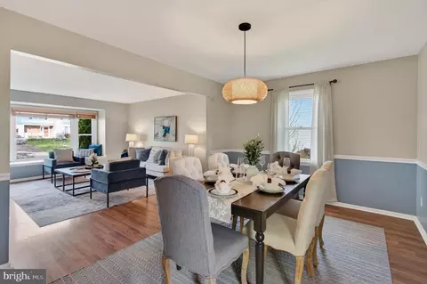 Dining - 214 Bridge Rd, Ogden, PA 19061 photo 4 of 4