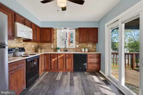 Kitchen - 214 Bridge Rd, Ogden, PA 19061 photo 1 of 3