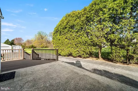 Exterior - 5946 Chichester Ave, Aston, PA 19014 photo 2 of 6