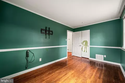 Bedroom - 5946 Chichester Ave, Aston, PA 19014 photo 2 of 3
