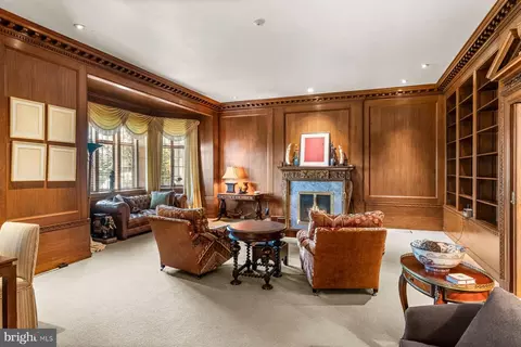 Living - 220 Ravenscliff Rd, Wayne, PA 19087 photo 1 of 7