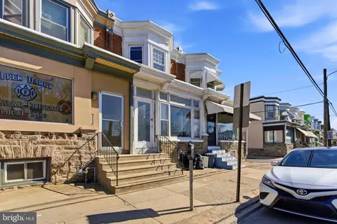 7233 W Chester Pike, Darby, PA 19082