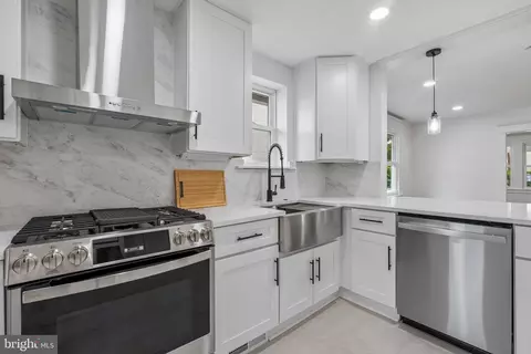 Kitchen - 114 Conestoga Rd, Wayne, PA 19087 photo 1 of 3