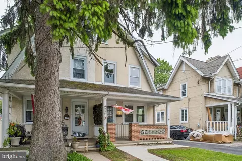 Exterior - 114 Conestoga Rd, Wayne, PA 19087 photo 7 of 11