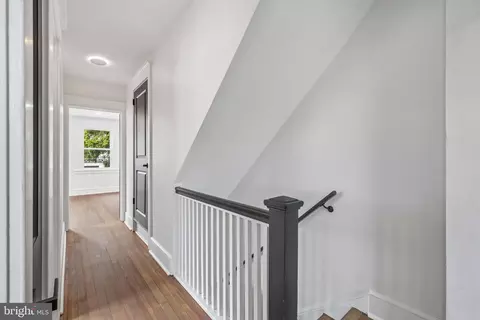 Entry Way - 114 Conestoga Rd, Wayne, PA 19087 photo 16 of 22