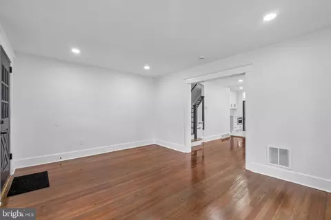 Entry Way - 114 Conestoga Rd, Wayne, PA 19087 photo 13 of 22